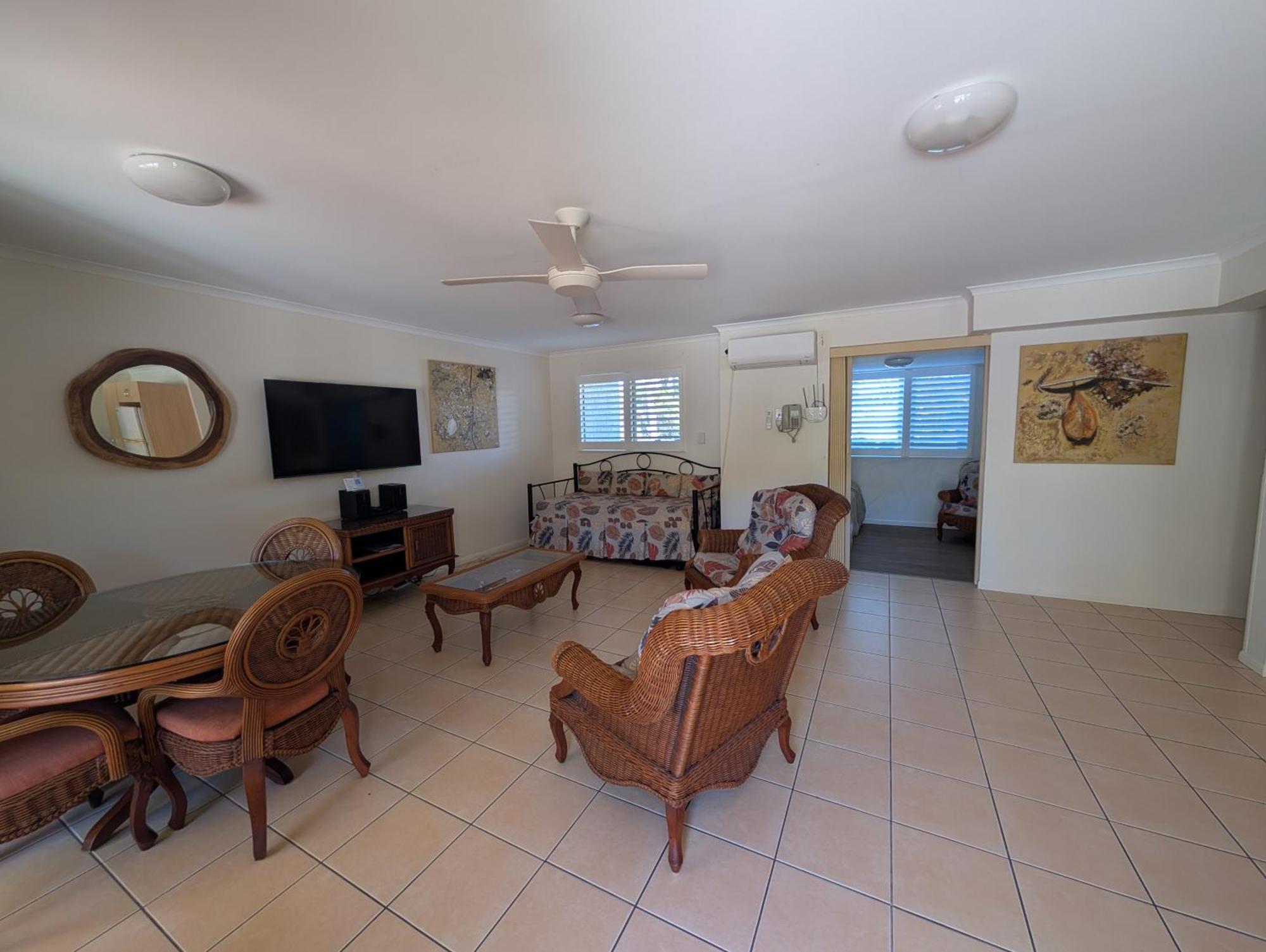 Rose Bay Resort Bowen Exterior foto