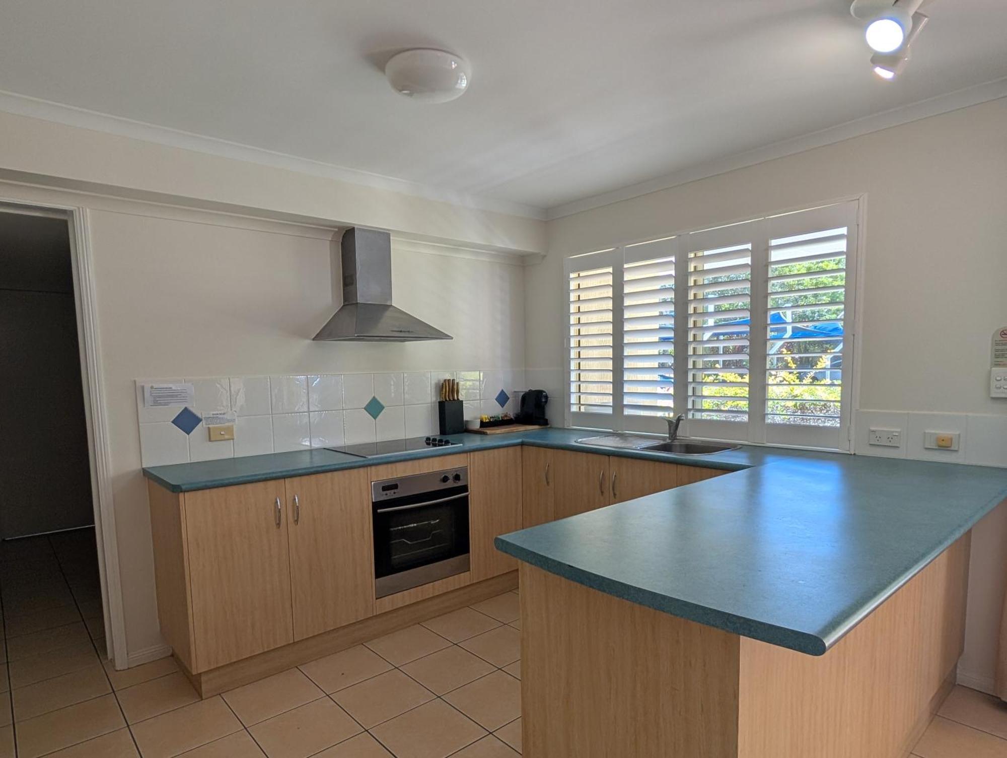 Rose Bay Resort Bowen Exterior foto