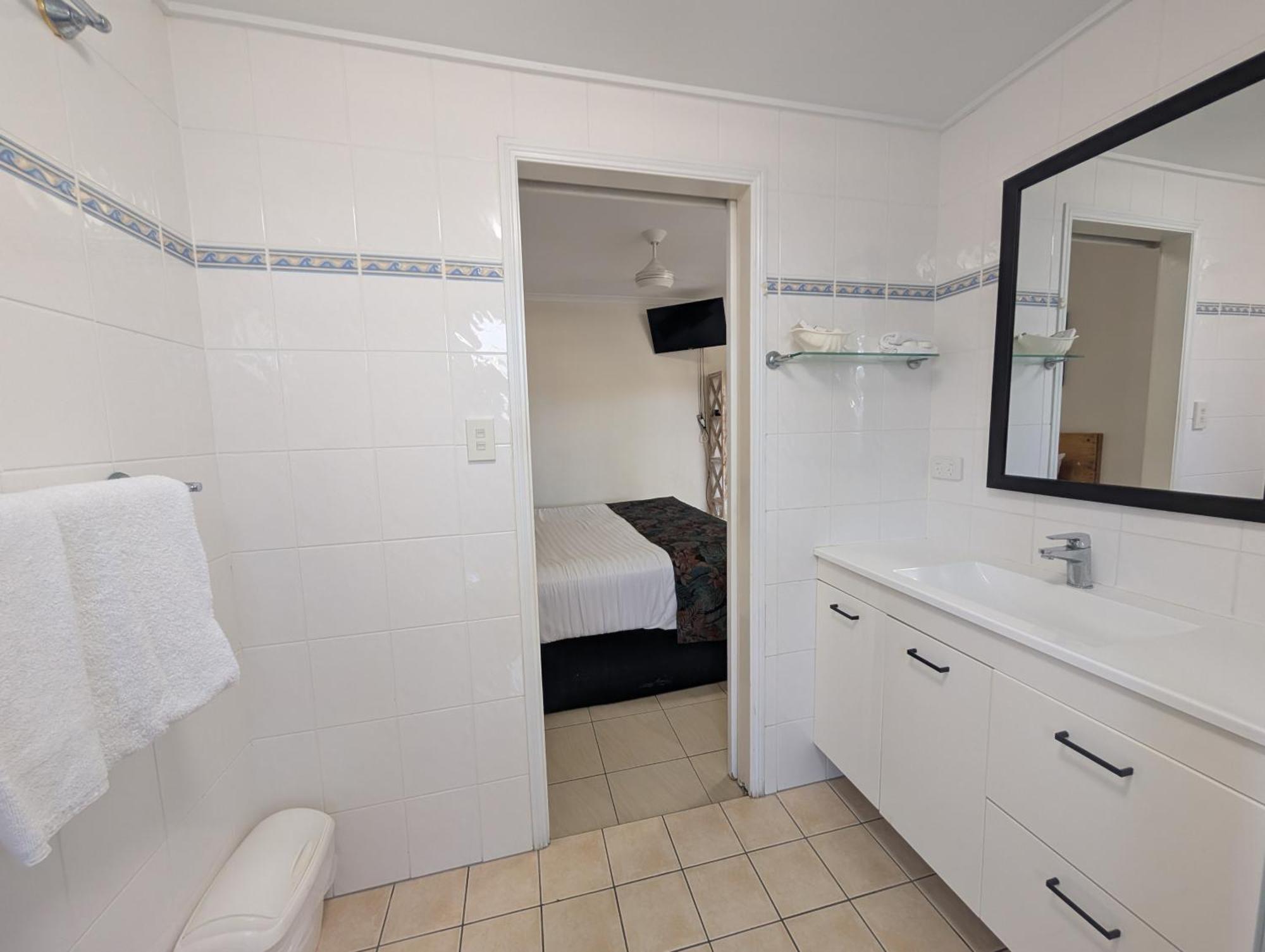 Rose Bay Resort Bowen Exterior foto