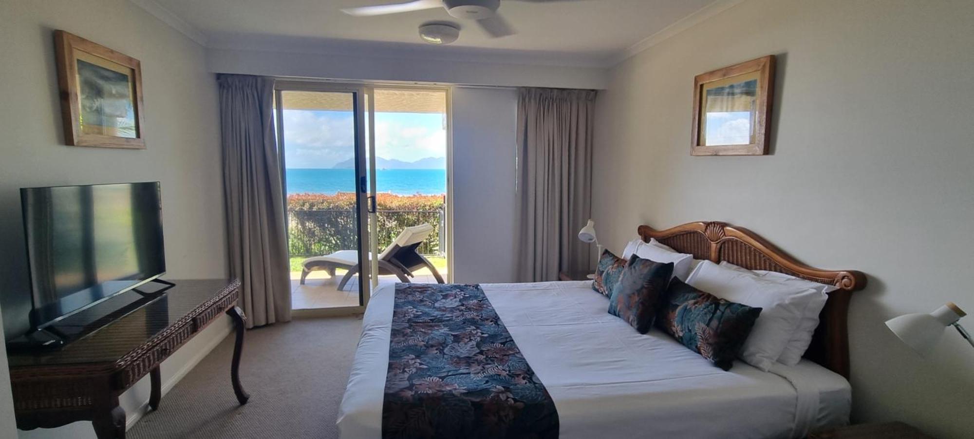 Rose Bay Resort Bowen Exterior foto