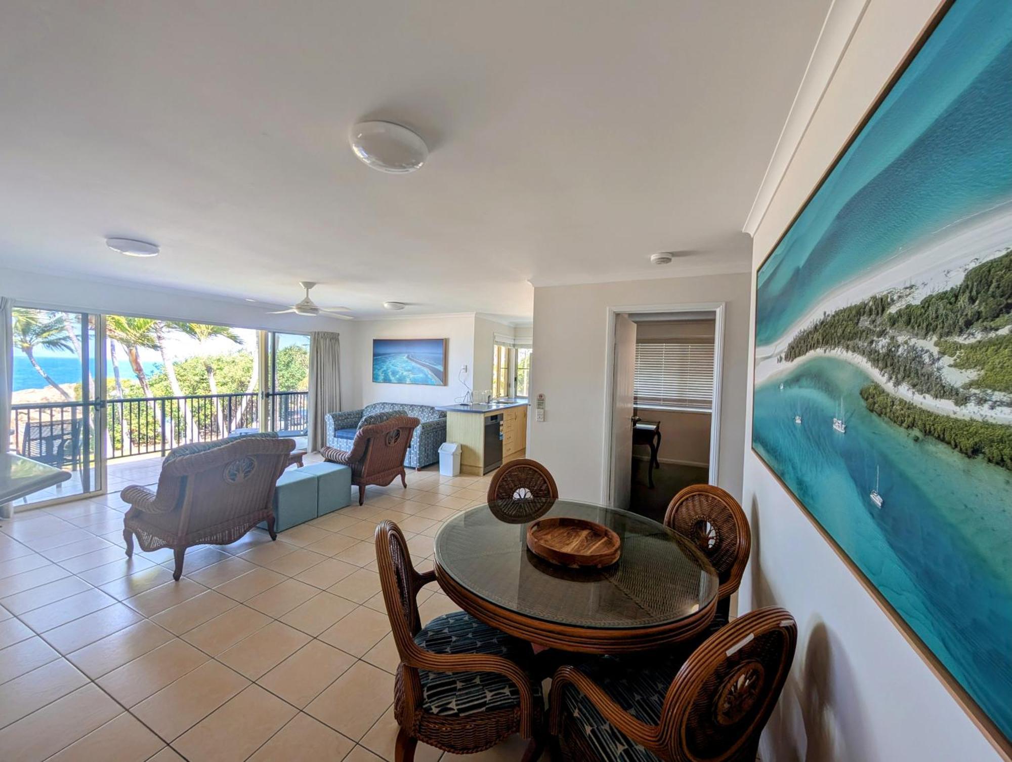 Rose Bay Resort Bowen Exterior foto